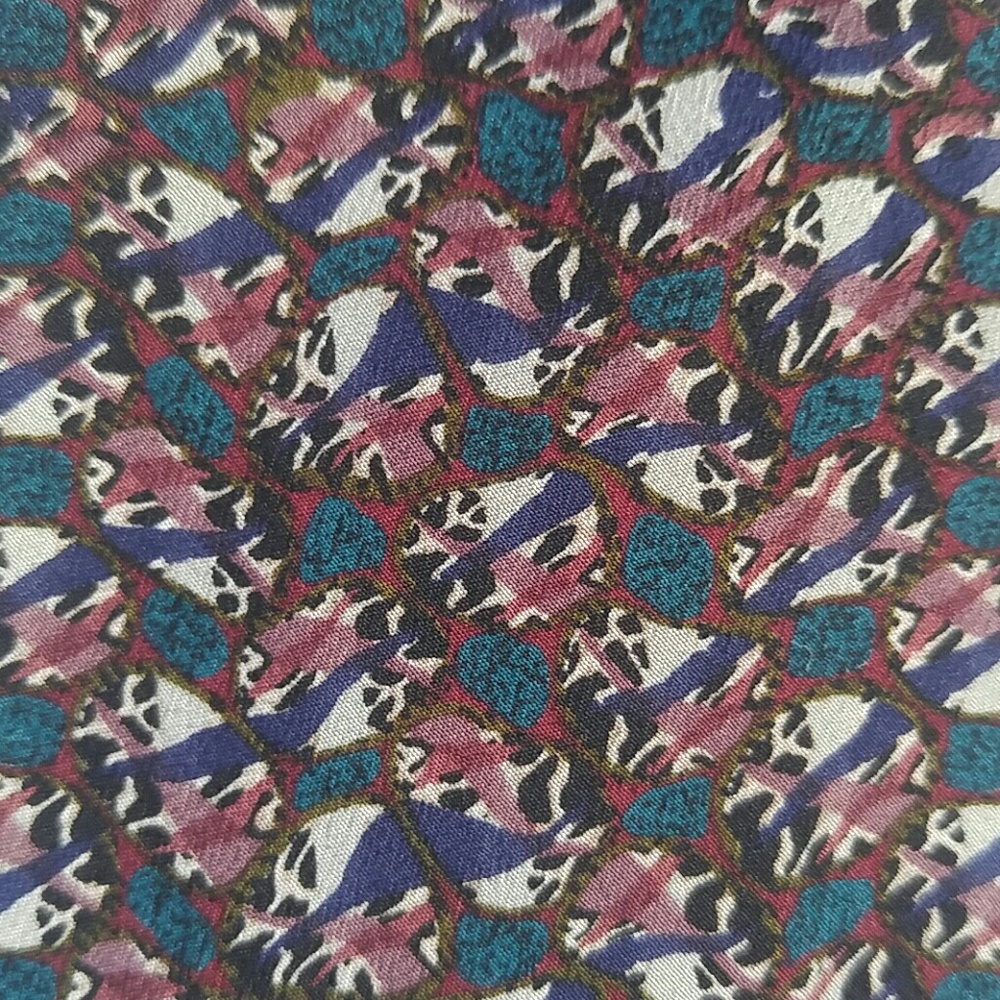 Tie - Picture 5 of 5